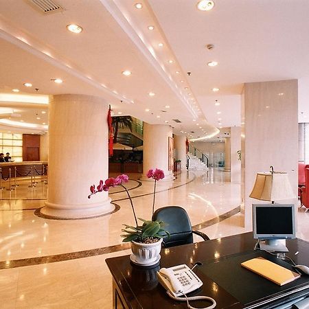 Shanghai Hengsheng Peninsula International Hotel Интериор снимка
